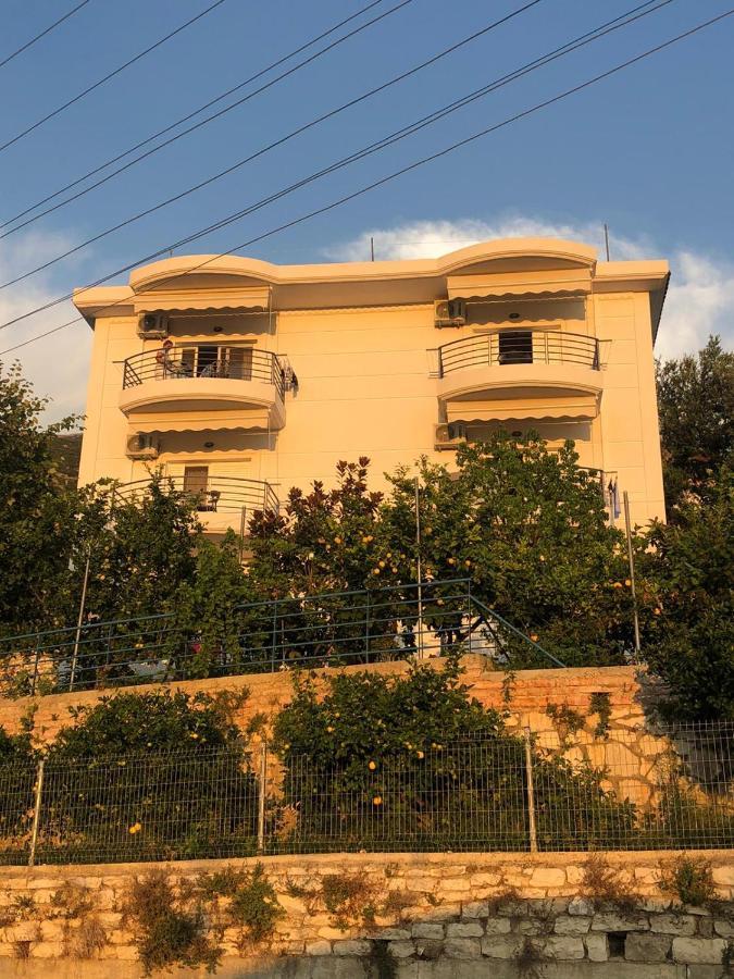 Apartments Vila Emiliano Borsh Luaran gambar