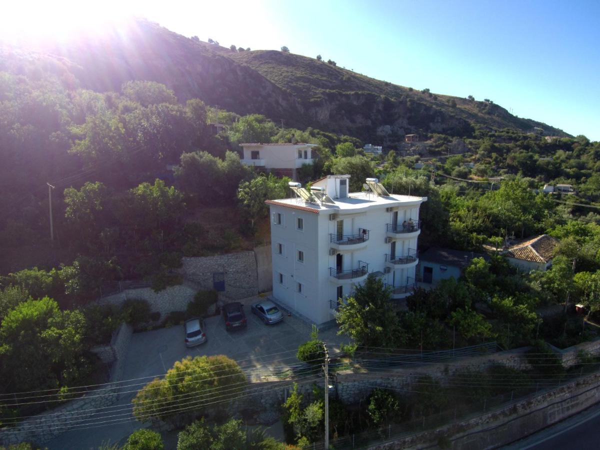 Apartments Vila Emiliano Borsh Luaran gambar