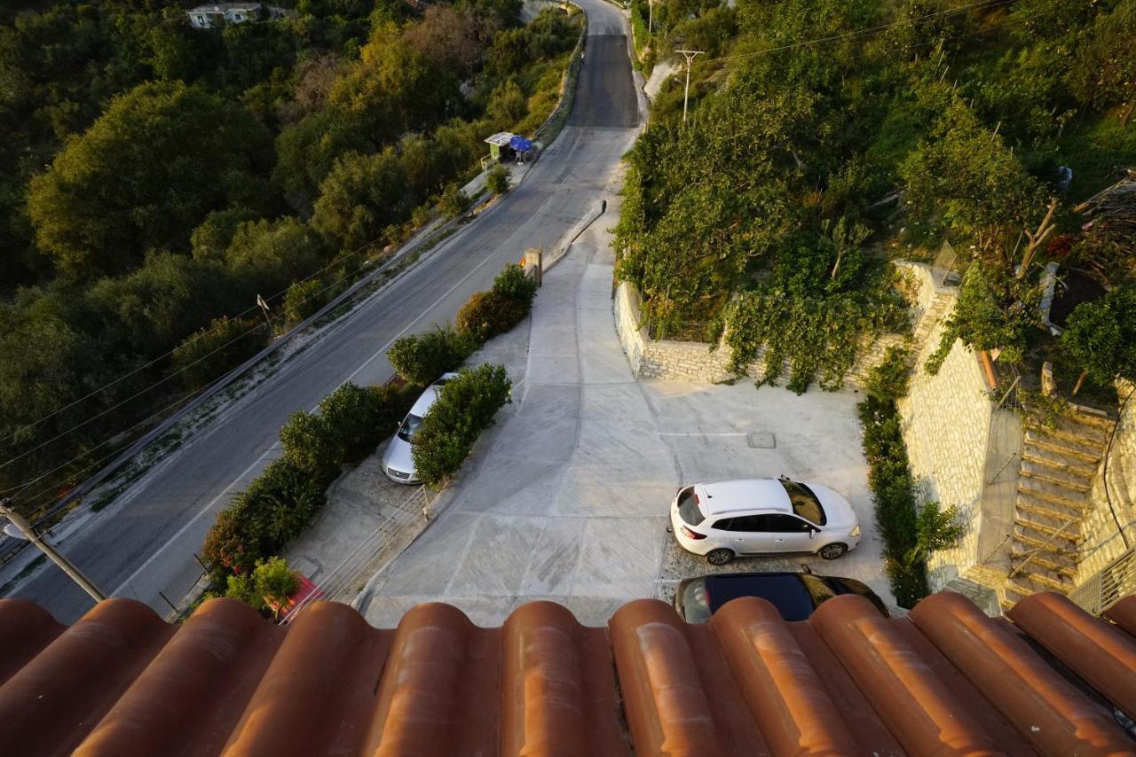 Apartments Vila Emiliano Borsh Luaran gambar
